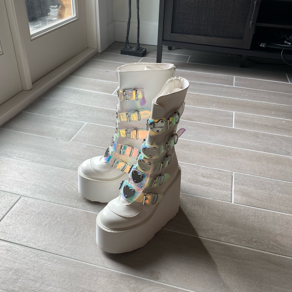 Pure Lovesick Trinity Boot SZ8